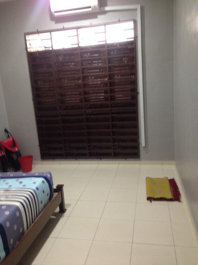 Teratakmuslim H'H Villa Malacca Екстериор снимка
