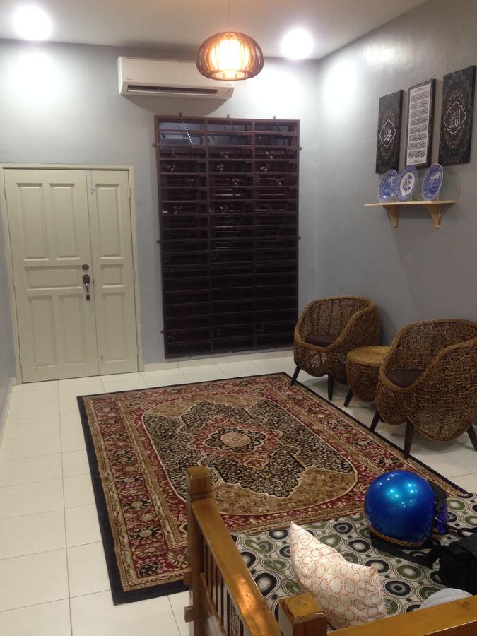 Teratakmuslim H'H Villa Malacca Екстериор снимка
